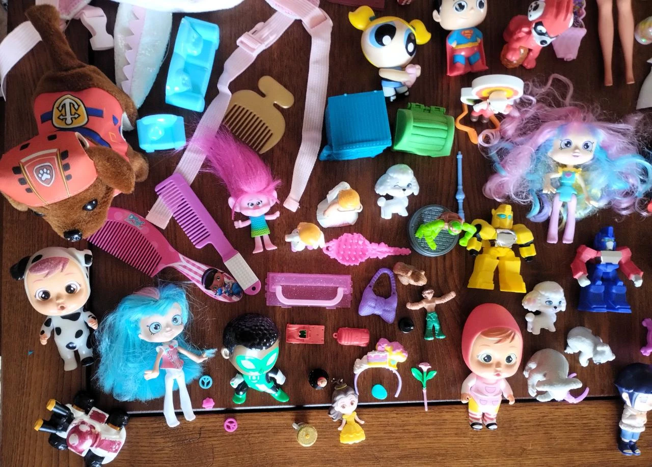 Lot de jouets Pijamasks Minecraft Peppa Barbie ETC – photo 5